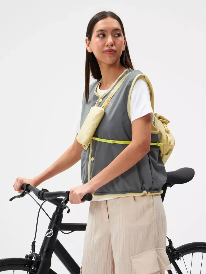 pinqponq Aksel Crossbody-Bag Buttercream Yellow Tasche gelb